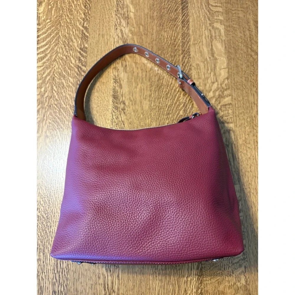 Dooney & Bourke Pebble Grain Paige Sac Shoulder Bag Wine Bordeaux‎ NWOT
